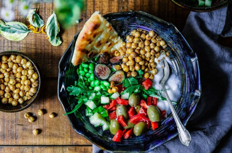 Mediterranean Chickpea Salad